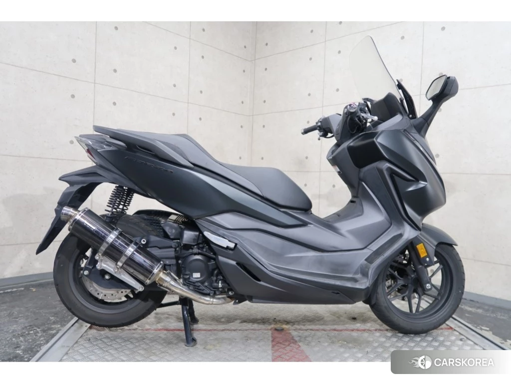 Проданный Honda FORZA 2018 из Японии
