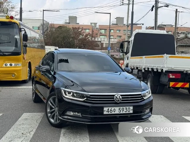 Volkswagen Passat GT (B8) 2018 Черный из Кореи