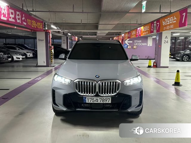 BMW X5 (G05) 2023 Серебристо-серый из Кореи
