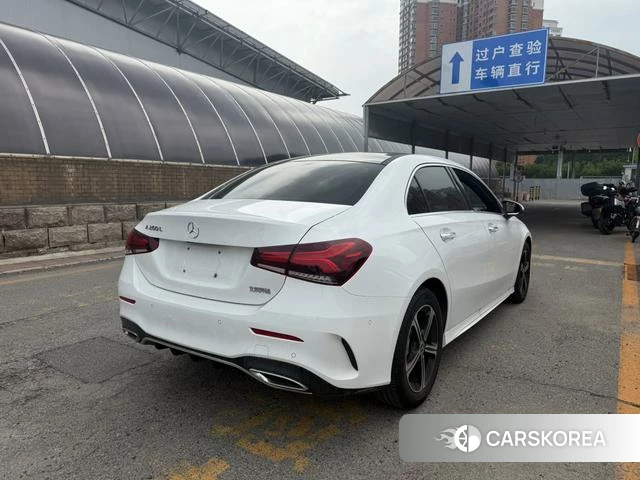 Mercedes-Benz Class A 2023 Белый из Китая
