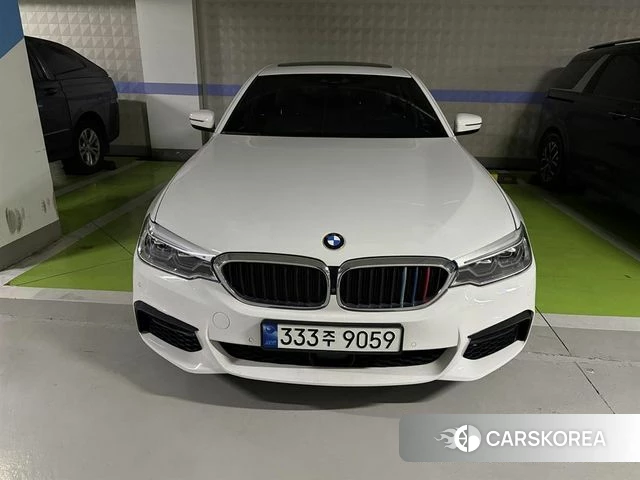 BMW 5 Series (G30) 2020 Белый из Кореи