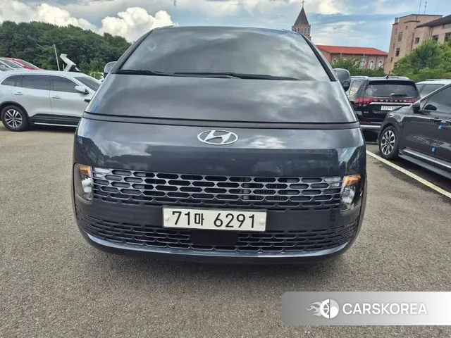 Hyundai Staria 2021 Серый из Кореи