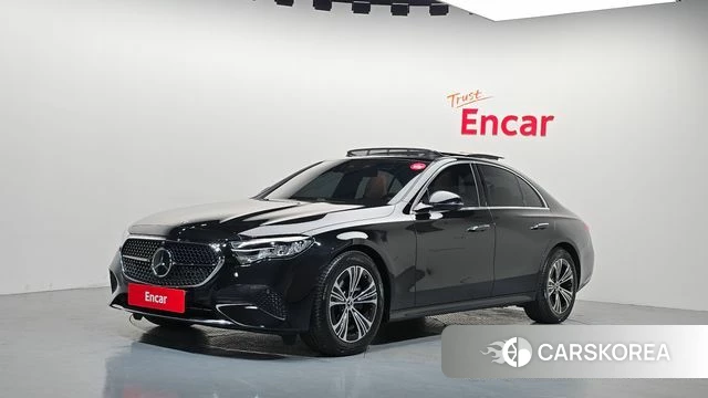 Mercedes-Benz E-Class W214 2025 Черный из Кореи