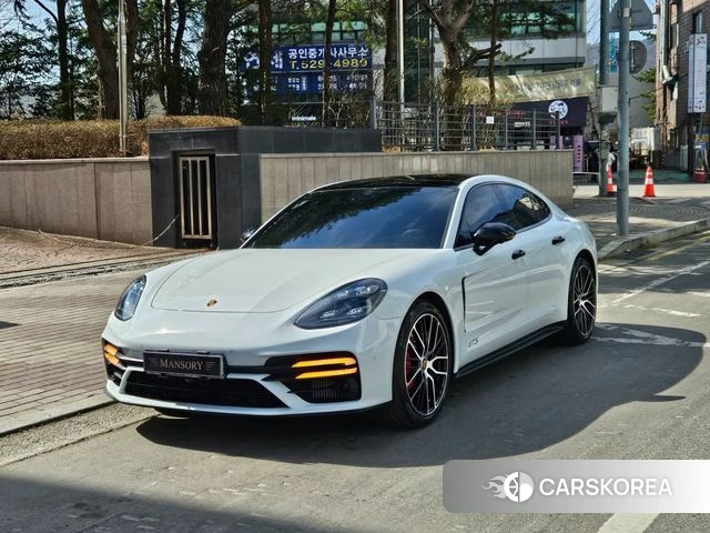 Porsche Panamera (971) 2022 Белый из Кореи