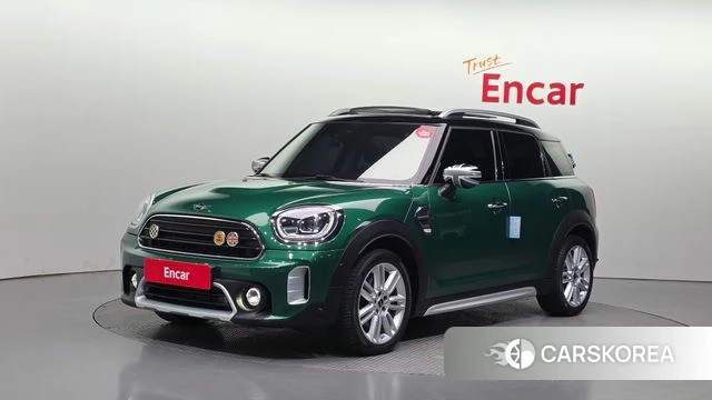 Mini Cooper Countryman 2021 Зеленый из Кореи