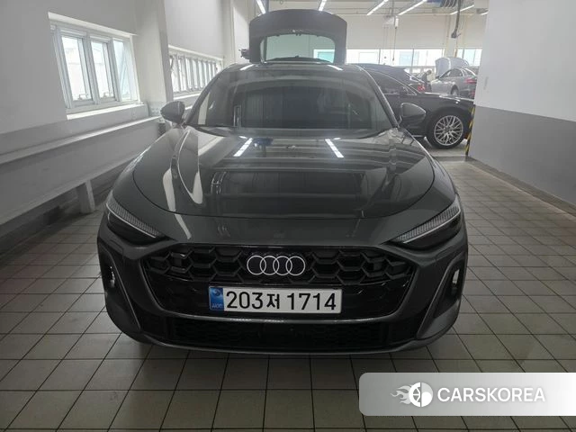 Audi A5 (B10) 2025 Серый из Кореи