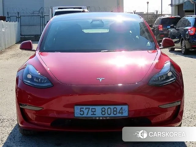 Tesla Model 3 2022 Красный из Кореи