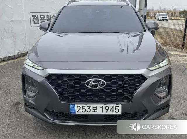 Hyundai Santa Fe TM 2018 Серебристо-серый из Кореи