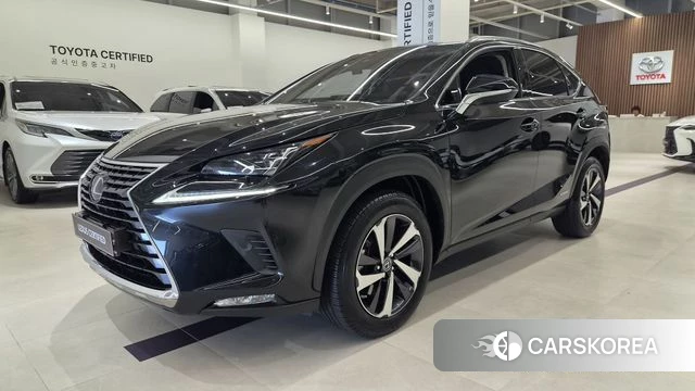 Lexus NX300h 2021 Черный из Кореи