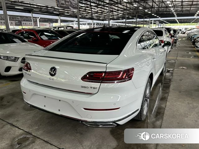 Volkswagen CC 2024 Белый из Китая
