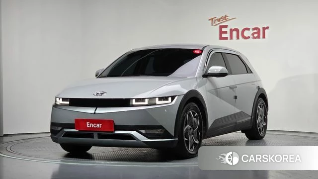 Hyundai Ionic 5 2023 Серебристо-серый из Кореи