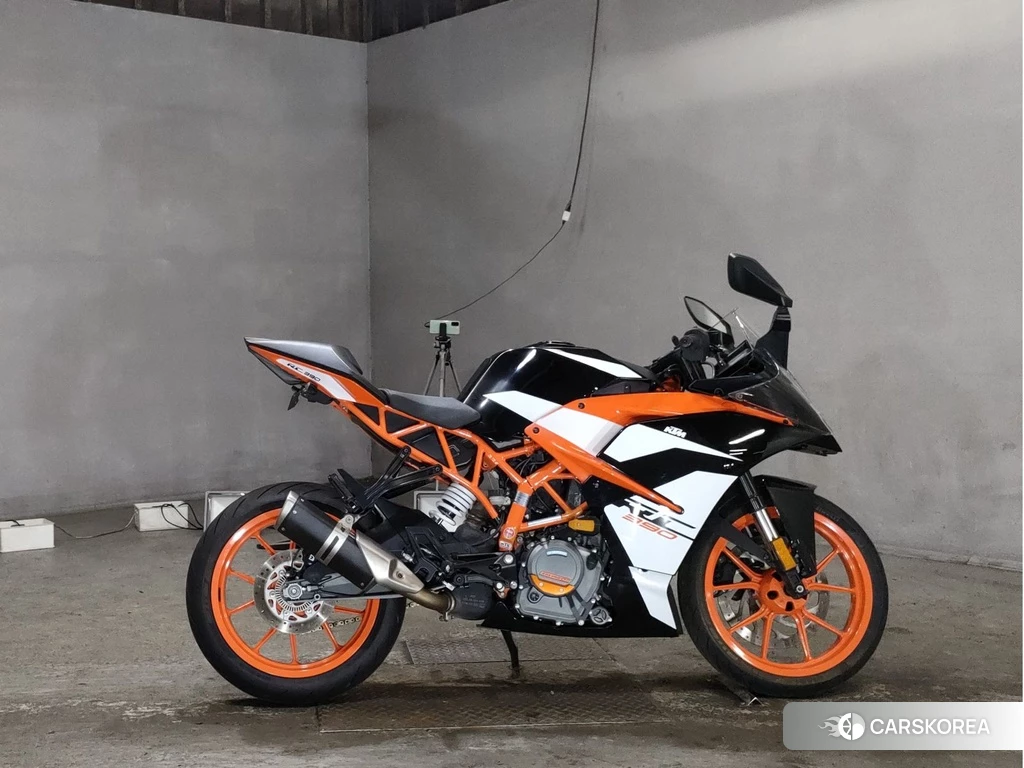 Проданный KTM RC 390 2017 из Японии
