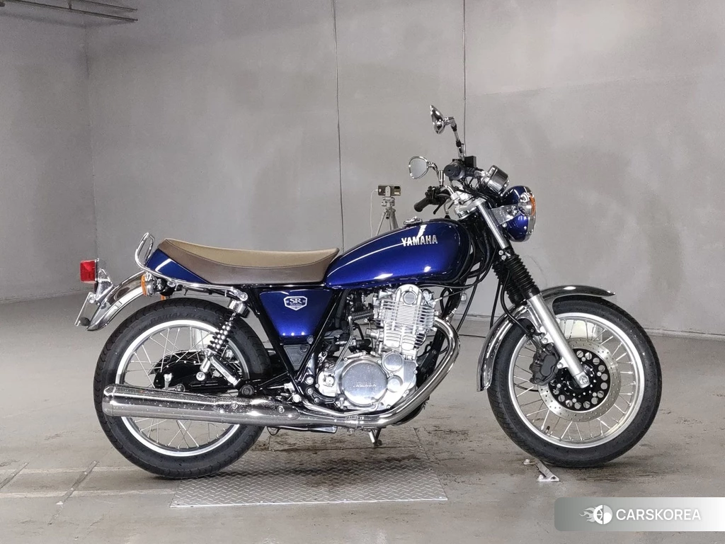 Проданный Yamaha SR 400 2021 из Японии, фото 2