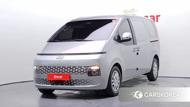 Hyundai Staria 2022 Серебряный из Кореи