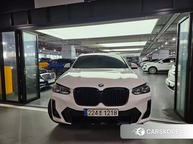 BMW X4 (G02) 2022 Белый из Кореи