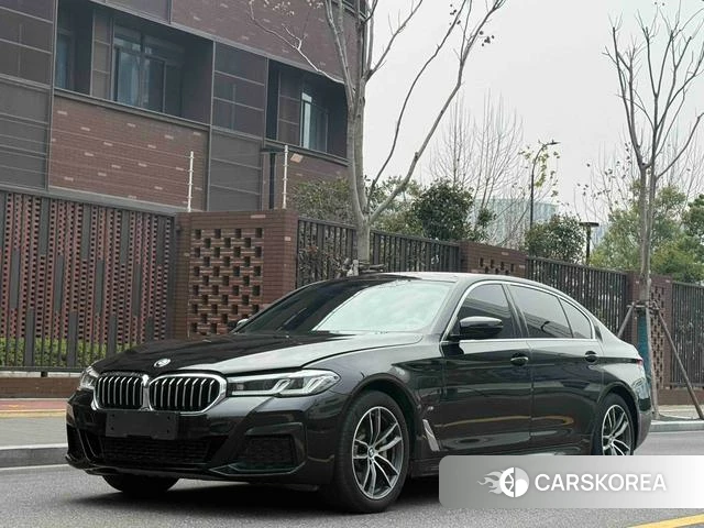 BMW 5 series PHEV 2021 Черный из Китая