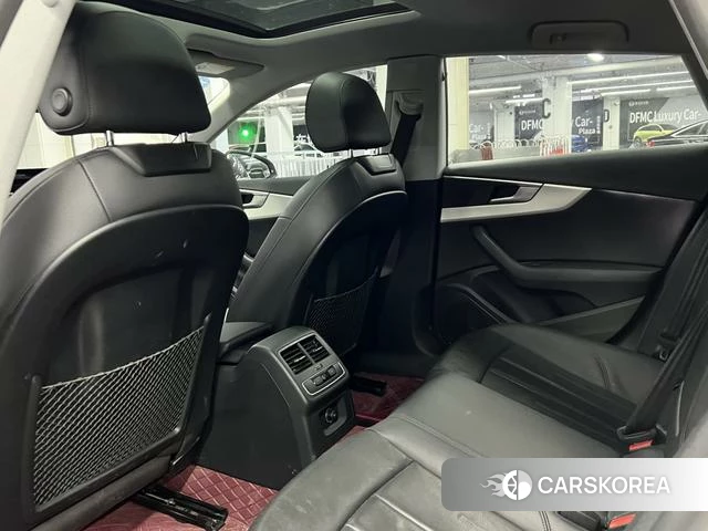 Audi A5 2018 Белый из Китая
