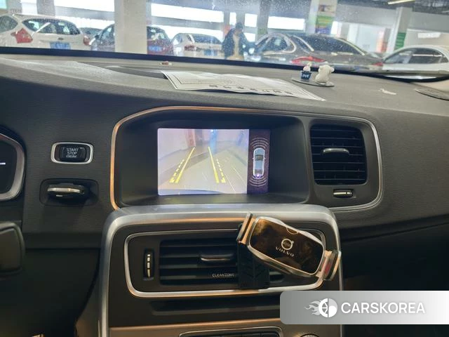 Volvo S60 2018 Синий из Китая