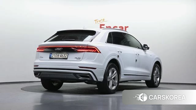 Audi Q8 (4M) 2021 Белый из Кореи