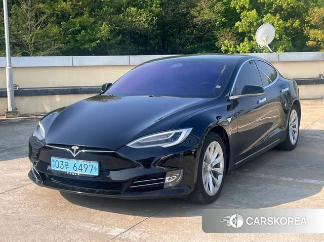 Tesla Model S 2020 Черный из Кореи