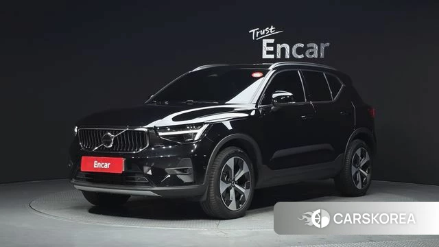 Volvo XC40 2025 Черный из Кореи