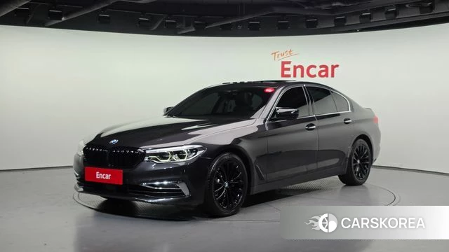 BMW 5 Series (G30) 2018 Серый из Кореи