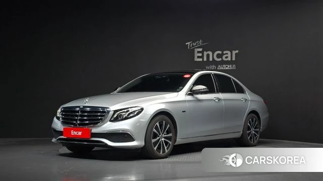 Mercedes-Benz E-Class W213 2019 Серебряный из Кореи