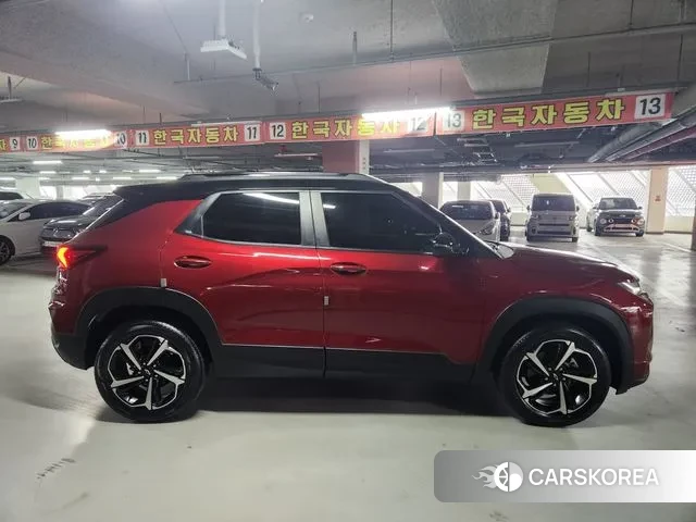 Chevrolet (GM Daewoo) Trailblazer 2021 Красный из Кореи