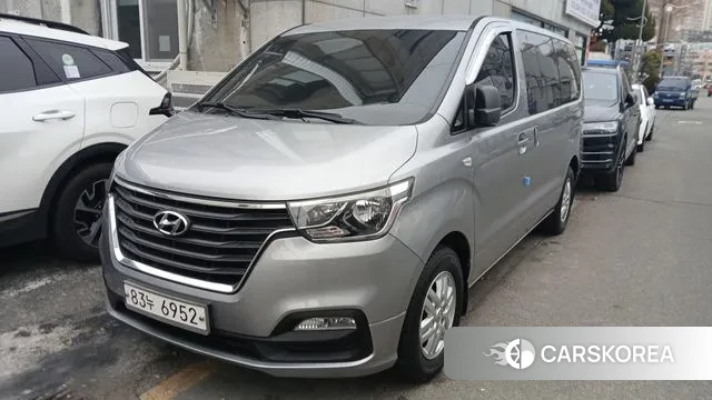 Hyundai The New Grand Starex 2020 Серый из Кореи