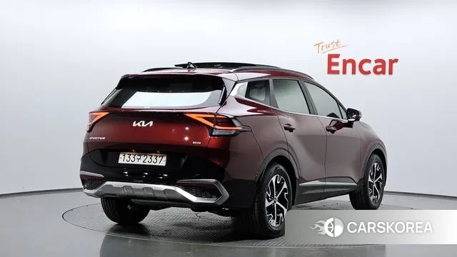 Kia Sportage 5th Generation Hybrid 2021 Красный из Кореи