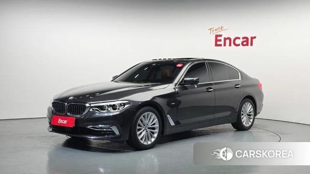 BMW 5 Series (G30) 2018 Серый из Кореи