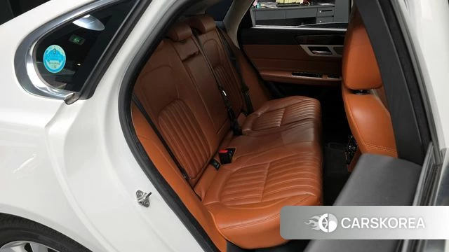 Jaguar XF (X260) 2019 Белый из Кореи, фото 2