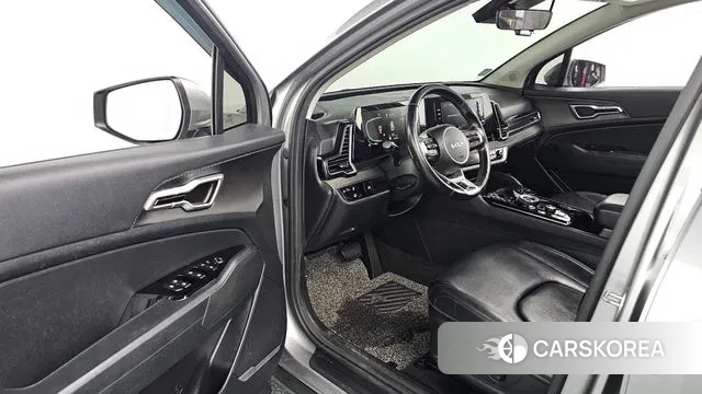Kia Sportage 5th Generation Hybrid 2021 Серебристо-серый из Кореи, фото 2