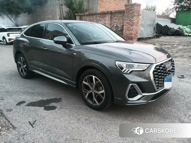 Audi Q3 Sportback 2021 Темно-серый из Китая, фото 2