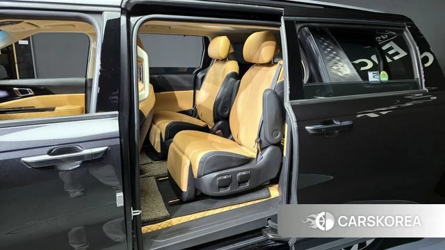 Kia Carnival 4th generation 2021 Серый из Кореи, фото 2