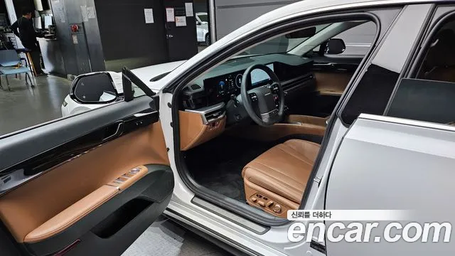 Hyundai Grandeur (GN7) id 2711167 из Кореи 2