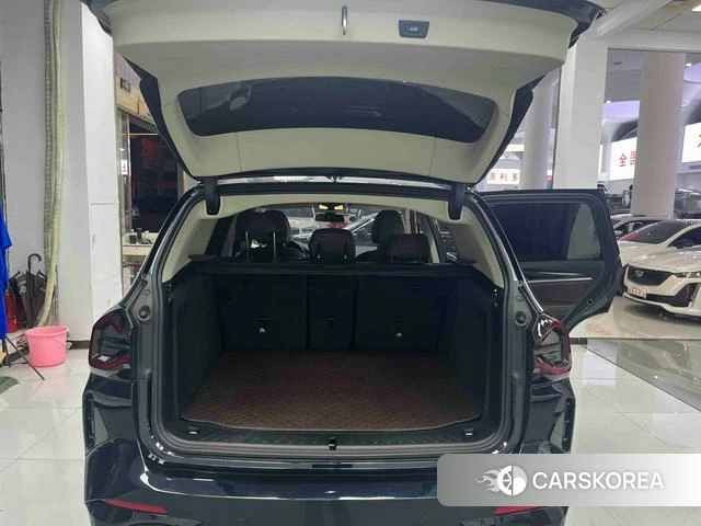 BMW X3 2022 Черный из Китая, фото 2