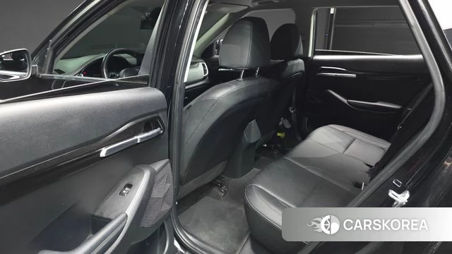 Kia Seltos 2022 Черный из Кореи, фото 2