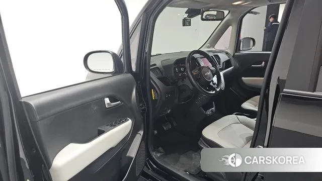 Kia The New Kia Ray 2023 Черный из Кореи, фото 2