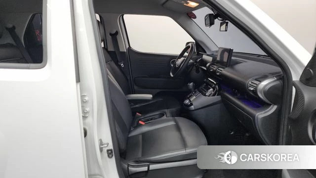 Hyundai Casper 2022 Белый из Кореи, фото 2