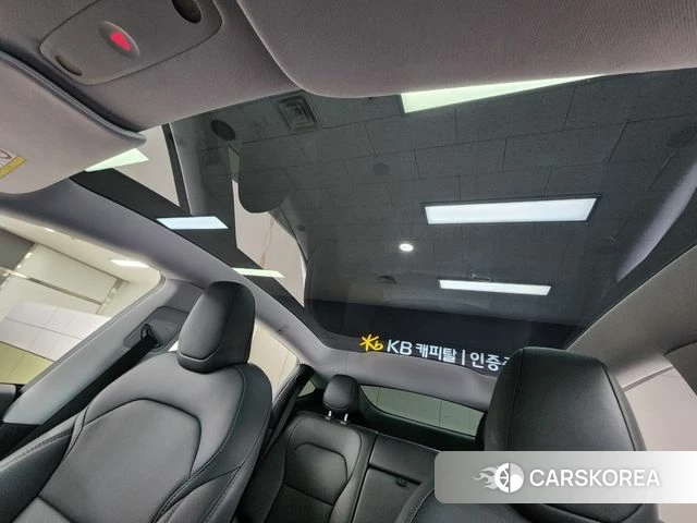 Tesla Model Y 2025 Белый из Кореи, фото 2