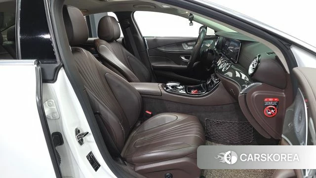 Mercedes-Benz CLS-Class C257 2019 Белый из Кореи, фото 2