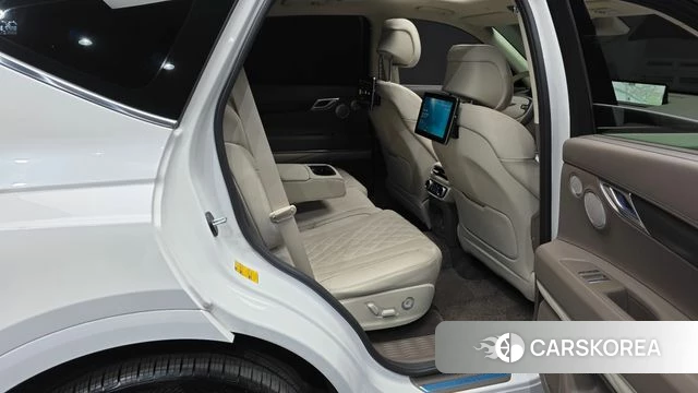Genesis GV80 2023 Белый из Кореи, фото 2