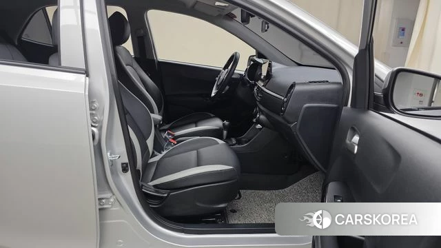 Kia Morning Urban (JA) 2022 Серебряный из Кореи, фото 2