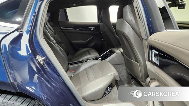 Porsche Panamera (971) 2018 Синий из Кореи, фото 2