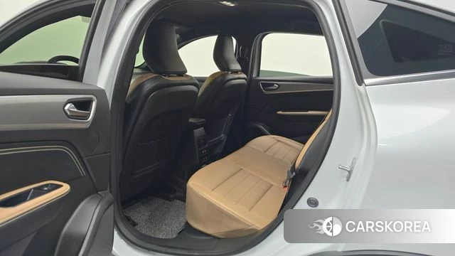 Renault Korea (Samsung) Arcana 2025 Белый из Кореи, фото 2