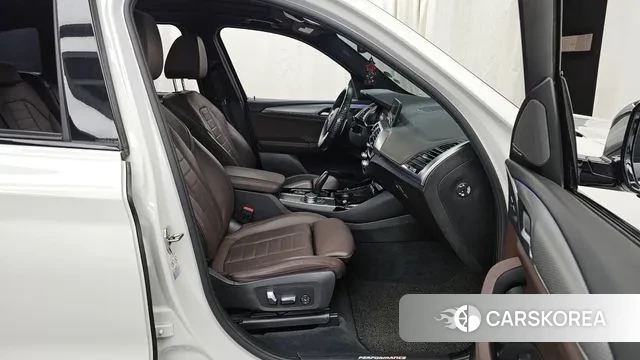 BMW X3 (G01) 2019 Белый из Кореи, фото 2