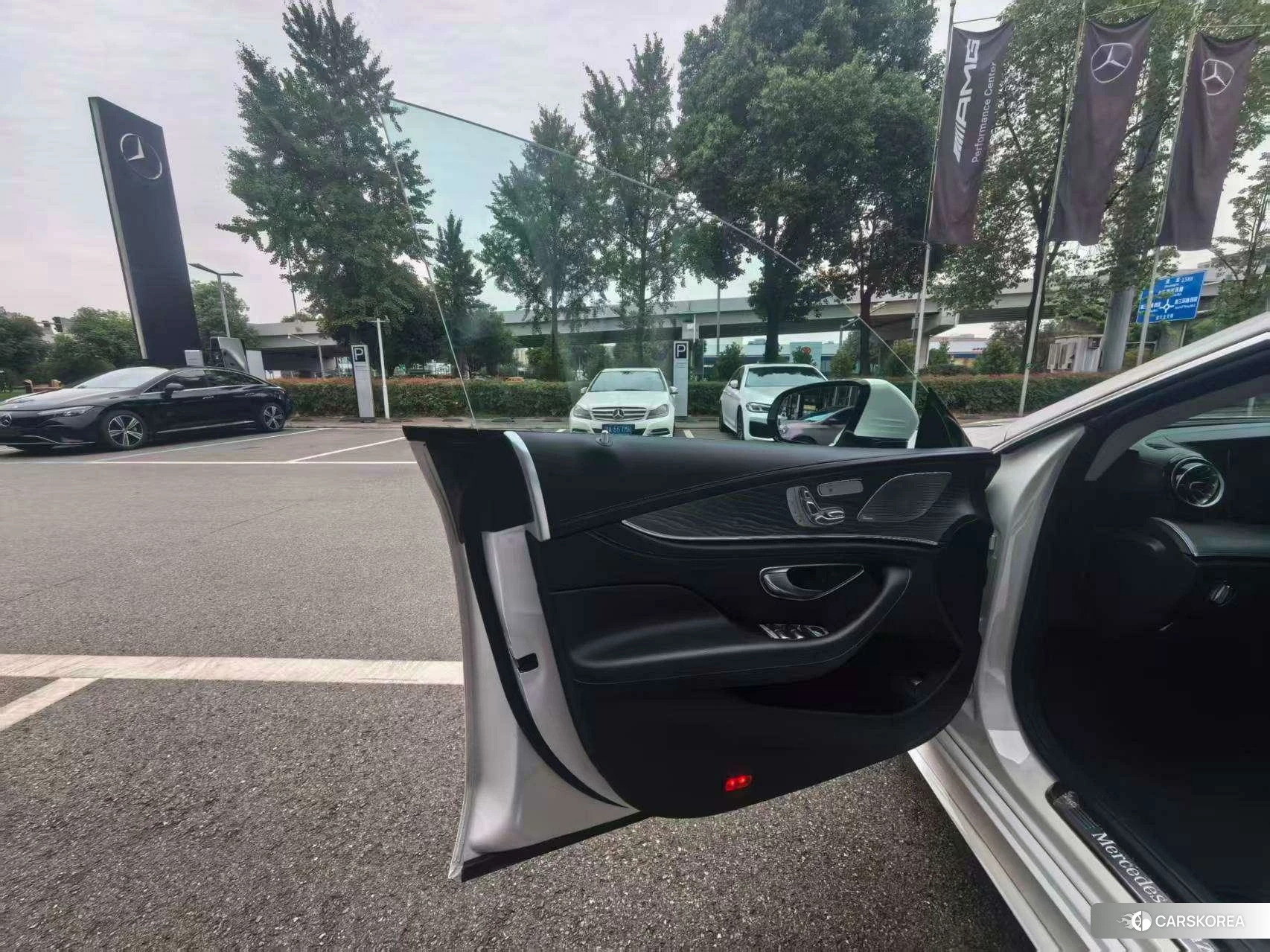 Mercedes-Benz CLS 2020 Белый из Китая, фото 2
