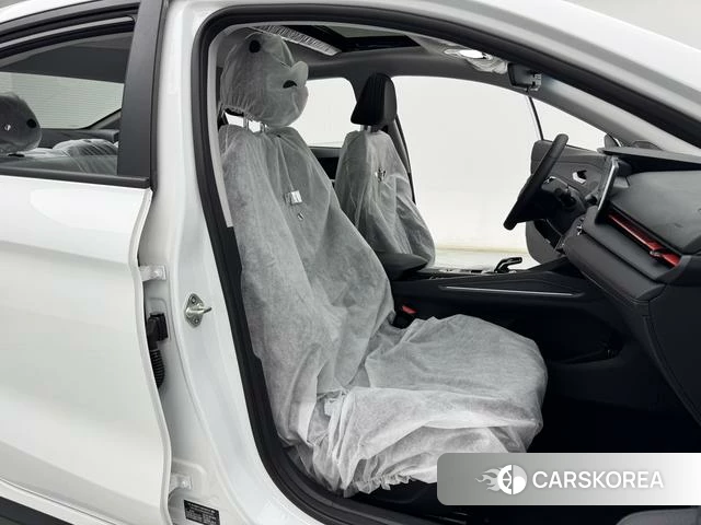 Geely Automobile Binrui 2026 Белый из Китая, фото 2
