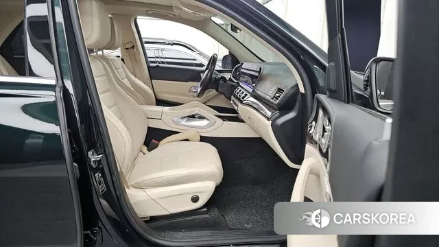 Mercedes-Benz GLE-Class W167 2021 Темно-зеленый из Кореи, фото 2